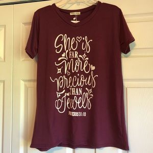 Women’s V neck Tee